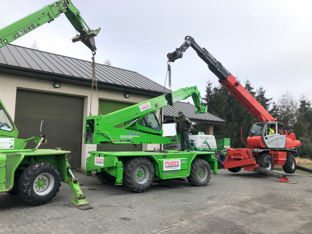 Serwis ładowarek teleskopowych MERLO, MANITOU i silników DEUTZ. Serwis mobilny ładowarek, naprawy i przeglądy bieżące, remonty generalne.